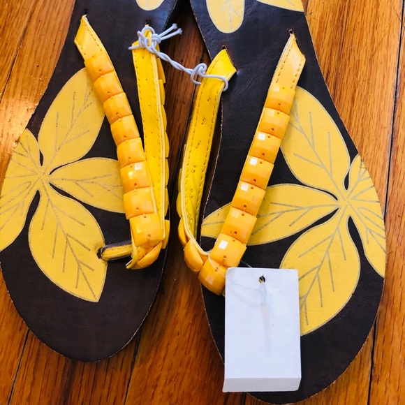 Kmart Flip Flops - Picture 4 of 5